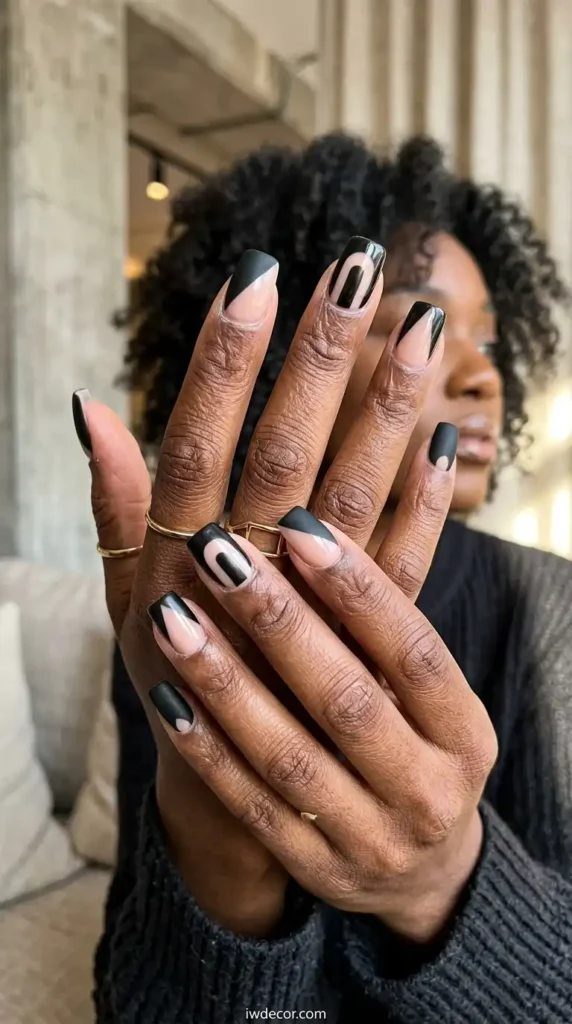Black & Nude Contrast