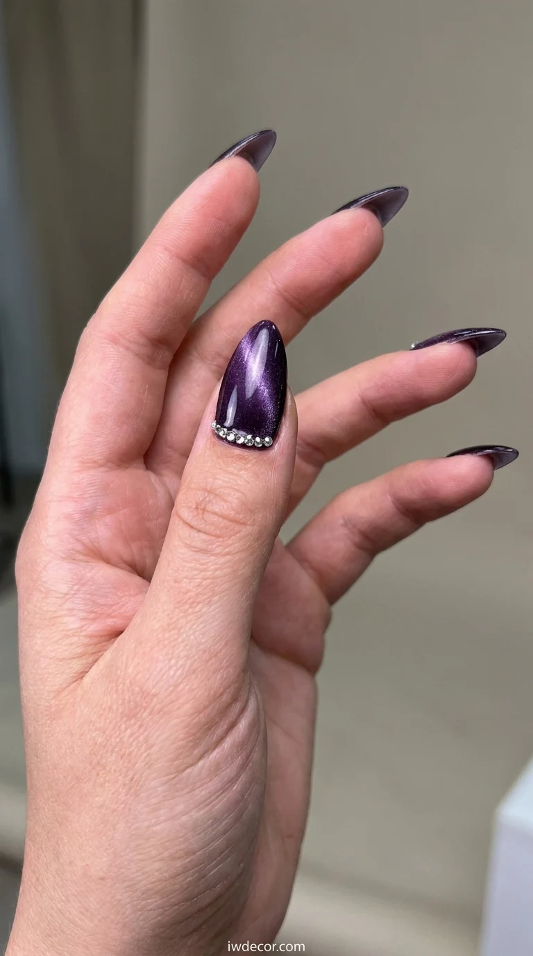 Cat Eye with Rhinestones