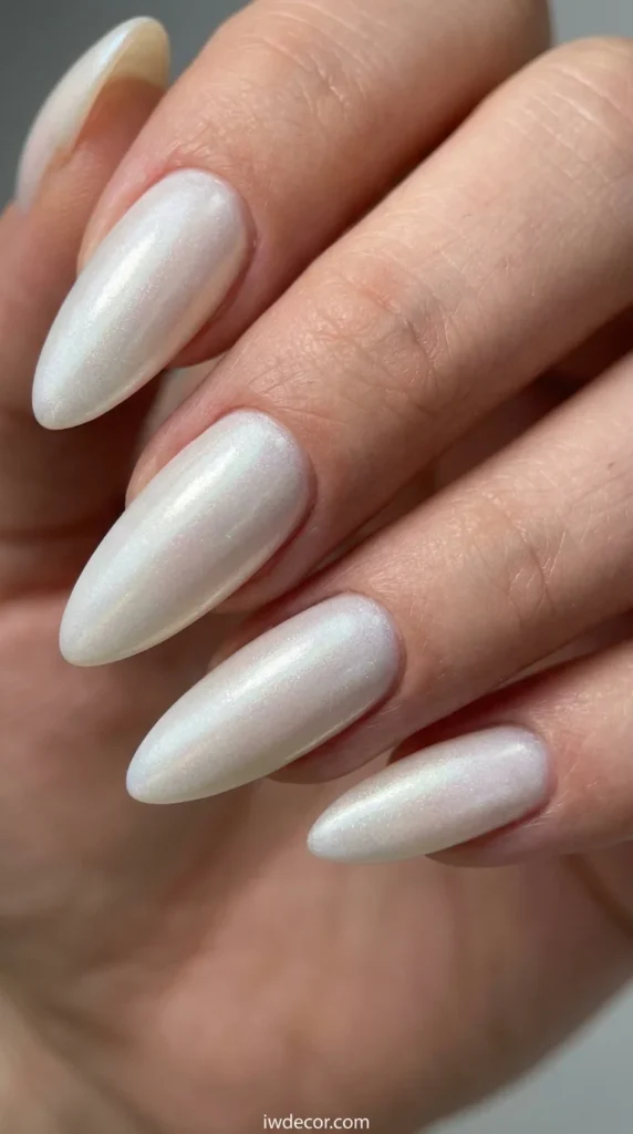 Curved Stiletto