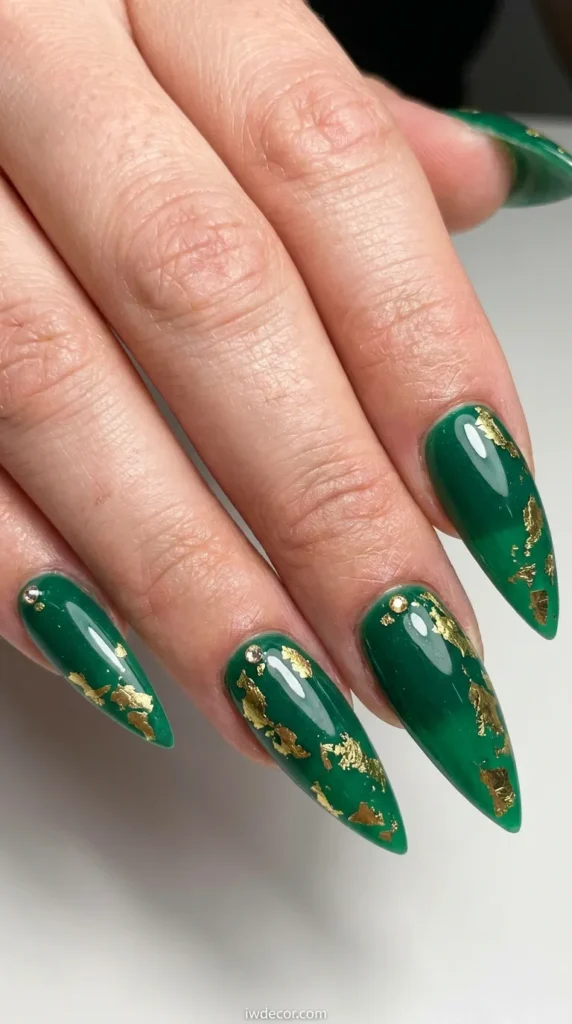 Deep Emerald Green Stiletto Nails