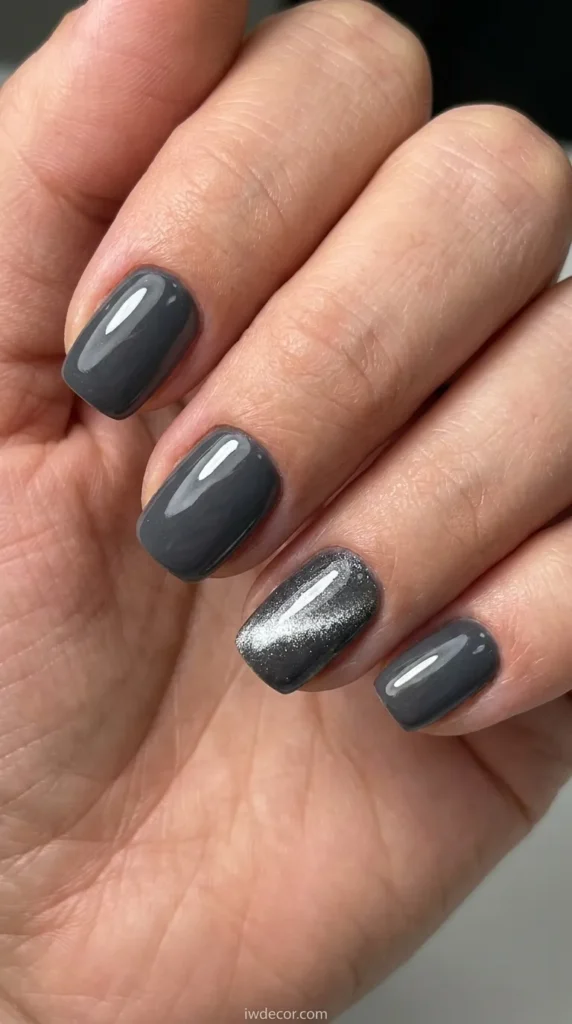 Diagonal Cat Eye