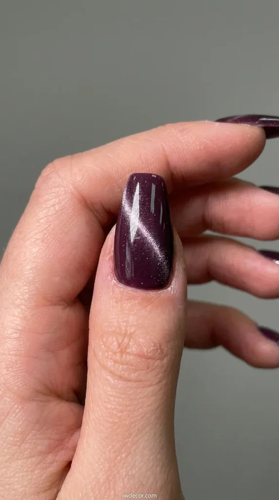Double-Stripe Cat Eye