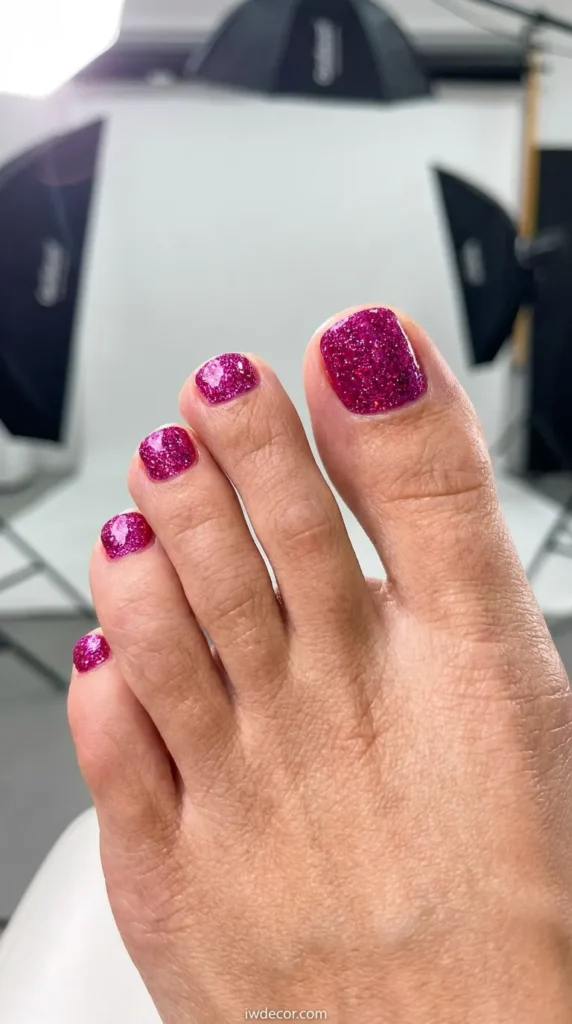 Glitter Bomb Toes