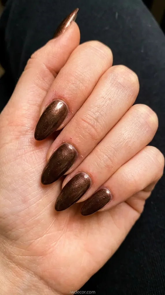 Long Almond