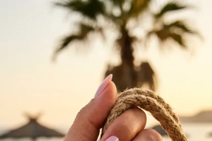 Press-On Nails Are Now Actually Cool