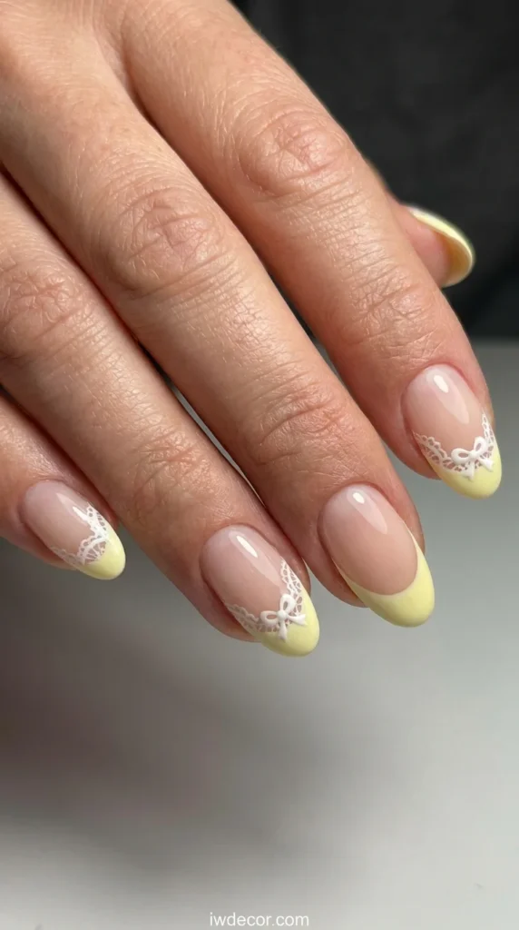Sweet Lace & Ribbon Accents